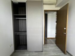 Lakeville (D22), Condominium #563788941